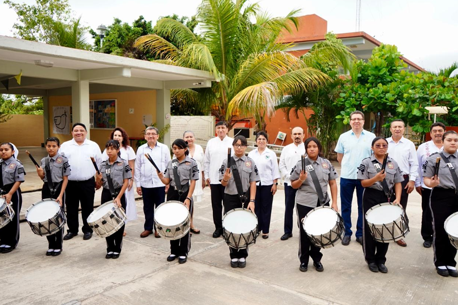 regresan-a-las-aulas-más-de-176-mil-alumnos-en-campeche
