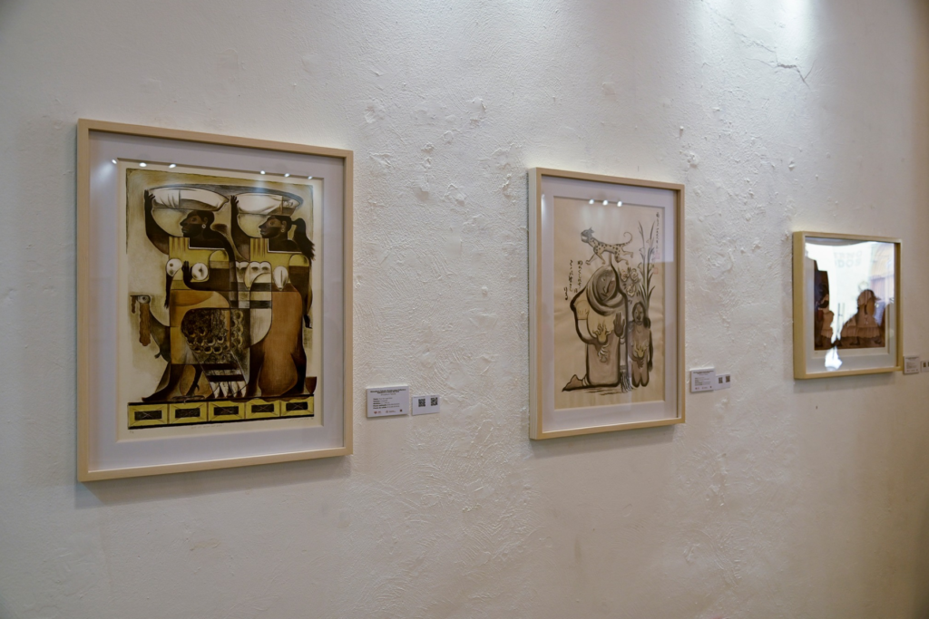 Obras de arte del pintor japonés Shinzaburo Takeda expuestas para la subasta silenciosa en beneficio del Centro de Autismo - Carxcter Campeche