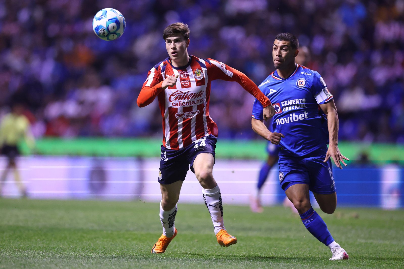 Liga Mx: Chivas cayó ante el Cruz Azul - Carxcter Campeche