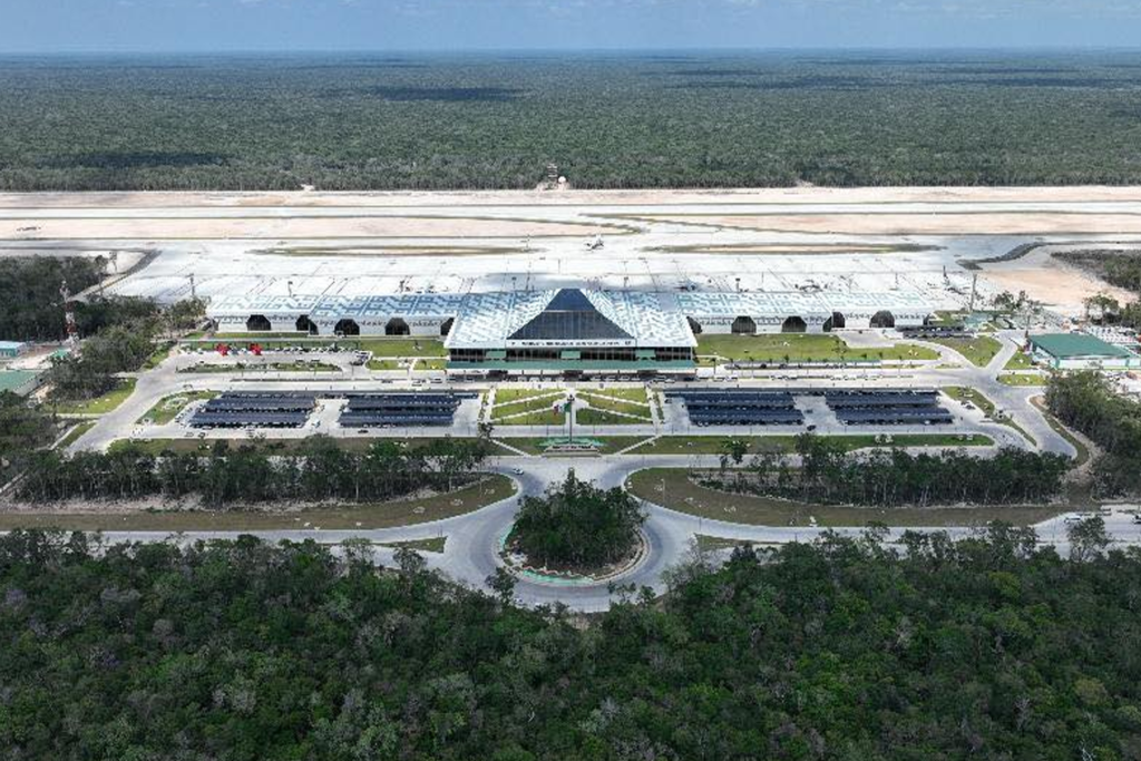 Aeropuerto de Tulum sede del evento Nascar - Carxcter Campeche