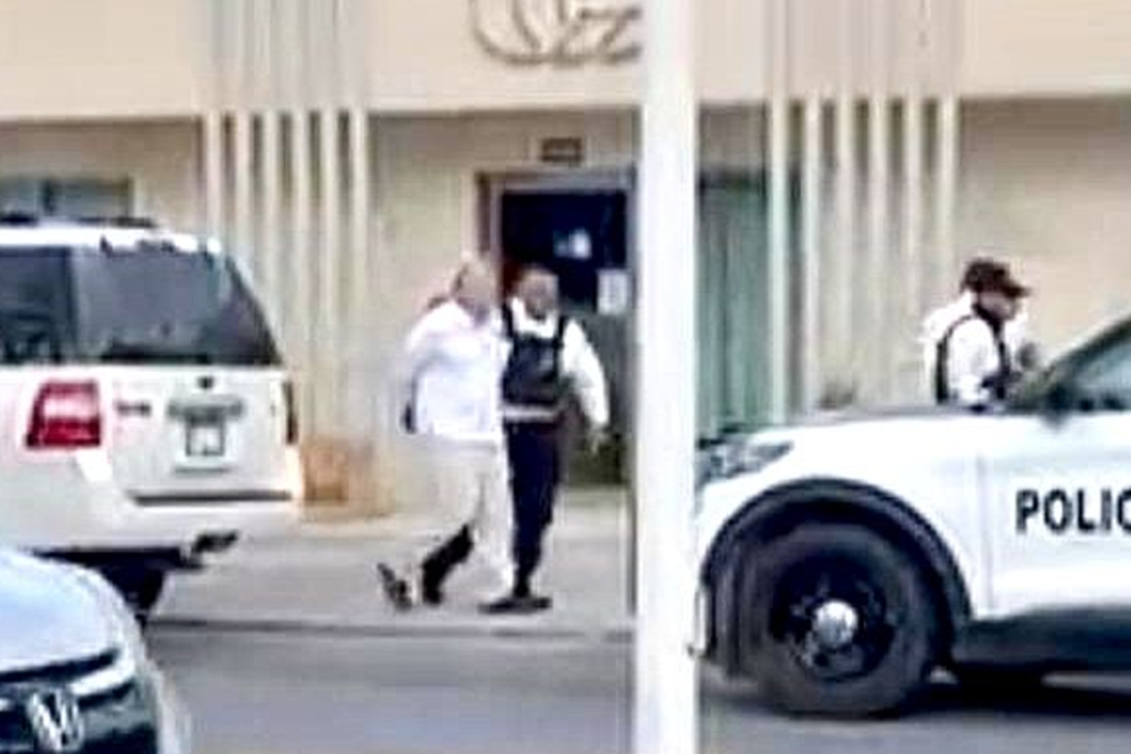 El ex rector Abud fue asegurado en enero e inició su proceso judicial - Carxcter Campeche