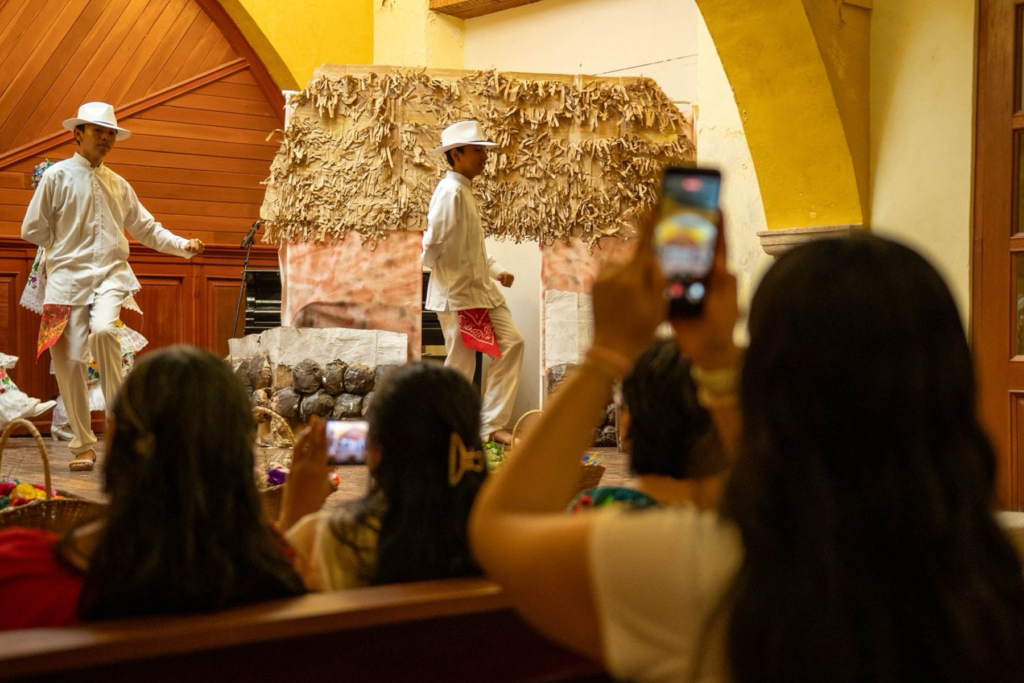 El Claustro del Instituto de Cultura en Campeche - Carxcter Campeche