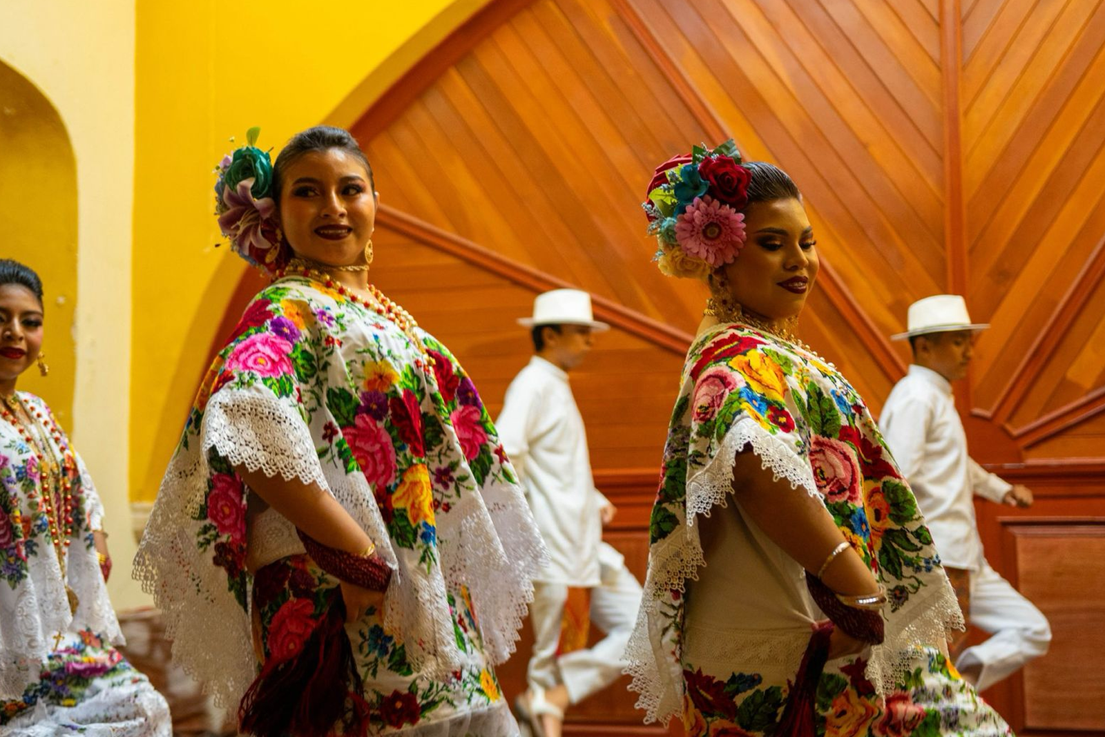Las lenguas importan, celebran la herencia Maya - Carxcter Campeche