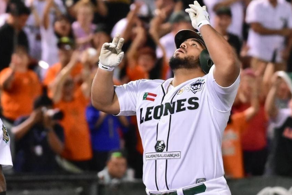 El pelotero Luis Juárez anunciando su retiro oficial del beisbol profesional en sus redes sociales - Carxcter Campeche