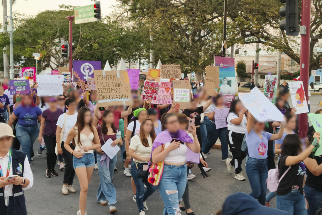 Marcha del 8M en Campeche - Carxcter Campeche