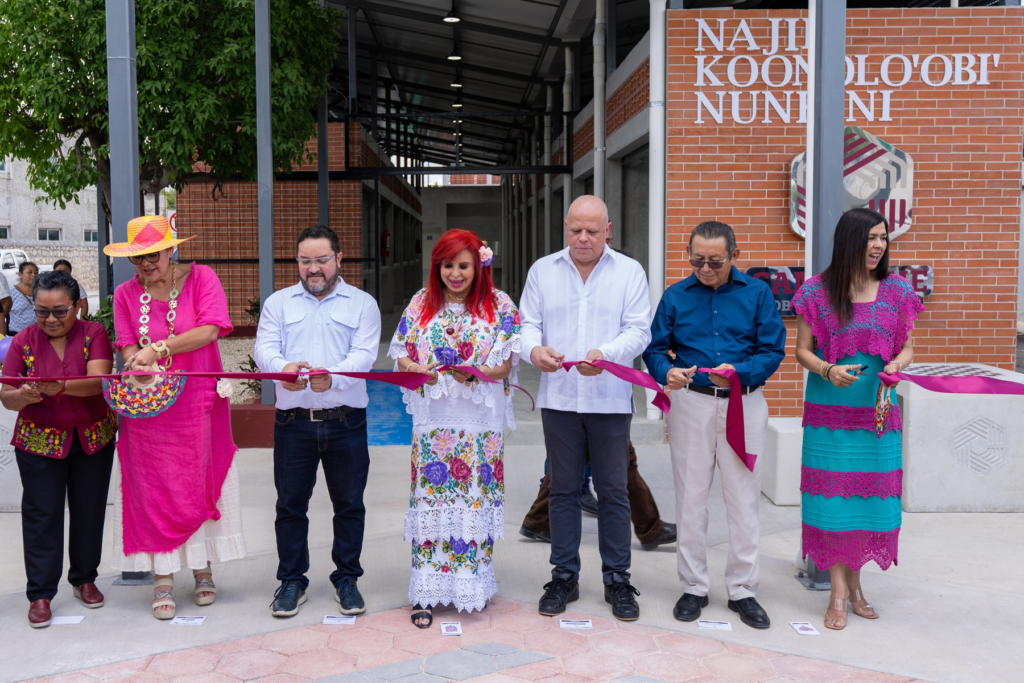 La gobernadora Layda Sansores realizó una gira de trabajo por Calkiní - Carxcter Campeche