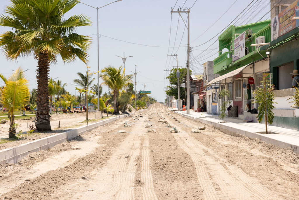Acciones de pavimentación en Carmen - Carxcter Campeche