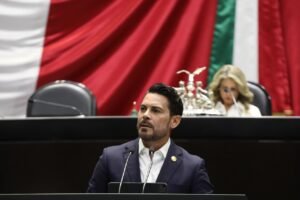 Oposición: Christian Castro alerta sobre una regresión autoritaria en México: “Morena quiere obediencia”