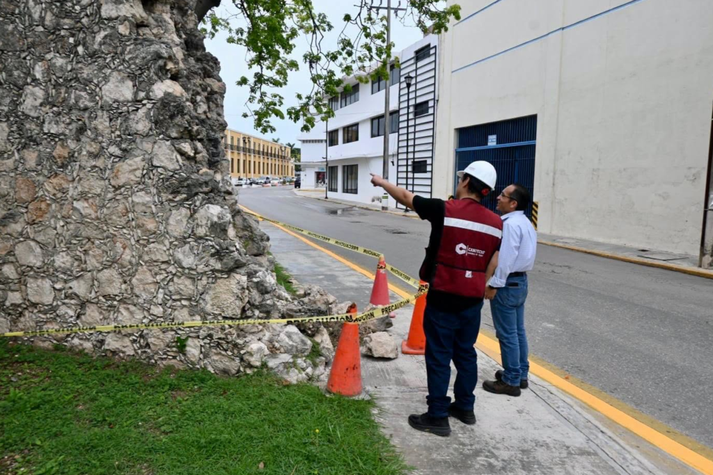 Se registró un derrumbe en el Baluarte de Santiago en Campeche - Carxcter Campeche