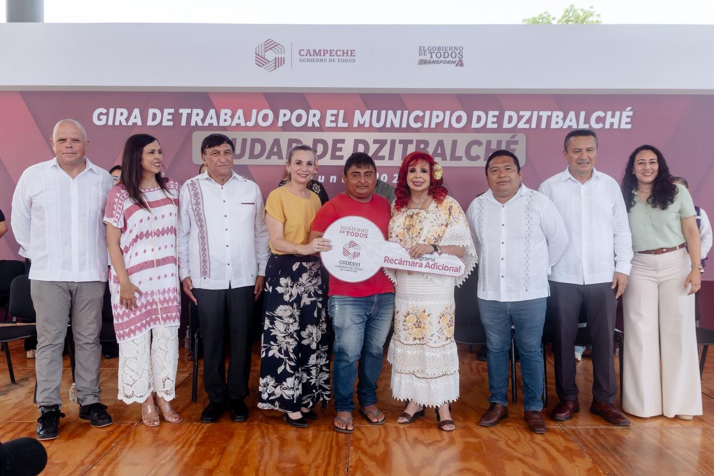 Entregan acciones de vivienda de la CODESVI en Dzitbalché - Carxcter Campeche