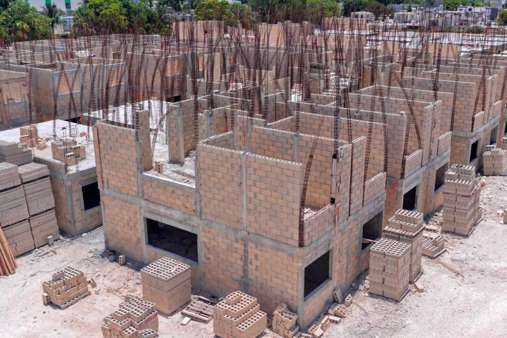 303 Viviendas del Bienestar en "Los Tamarindos", Campeche - Carxcter Campeche