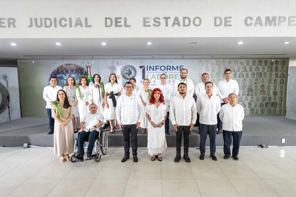 La gobernadora Layda Sansores asistió al primer informe del presidente del Poder Judicial Juan Pedro Alcudia - Carxcter Campeche